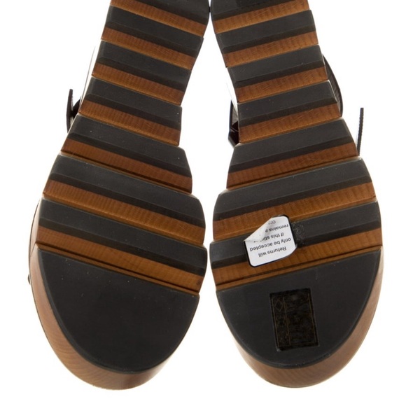 Chanel Patent Leather Slingback Sandals - Picture 5 of 9